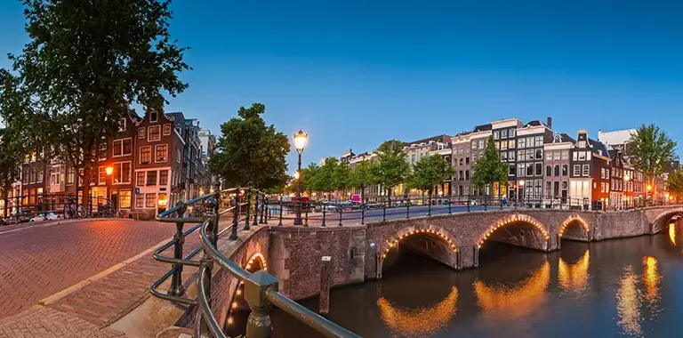puente torensluis en msterdam