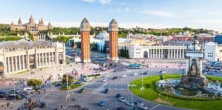 foto panormica de la plaza de espaa en barcelona