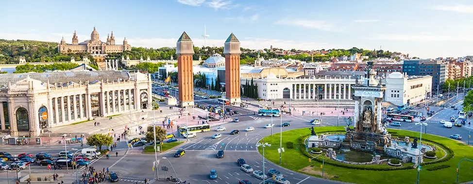 foto panormica de la plaza de espaa en barcelona