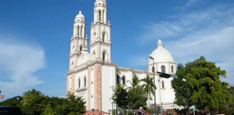 catedral de san miguel arcanjo em culiacán
