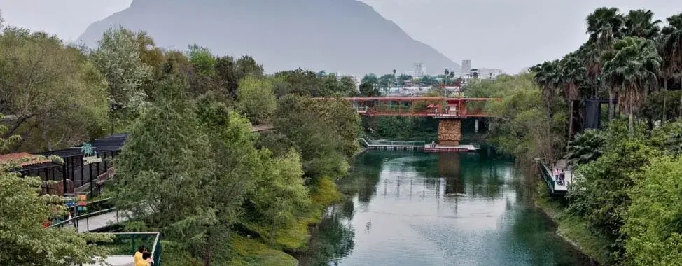 loroventura lake with view to cerro de la silla in monterrey