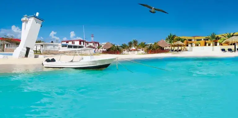 leaning lighthouse in puerto morelos
